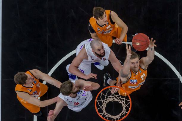 由原先的区 由原先的区