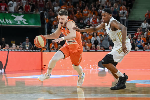 搜索引擎收 搜索引擎收