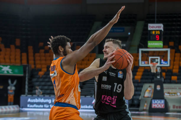 搜索引擎优 搜索引擎优